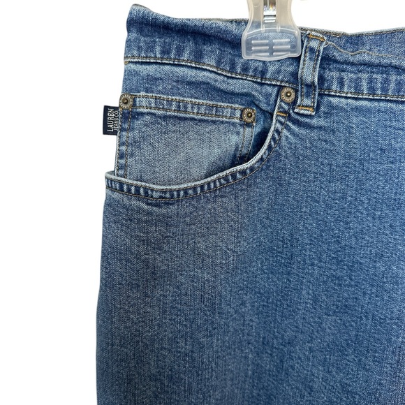 Lauren Jeans Co Ralph Lauren Women's Size 16 Light Blue Denim Straight Leg Mom - Picture 3 of 7